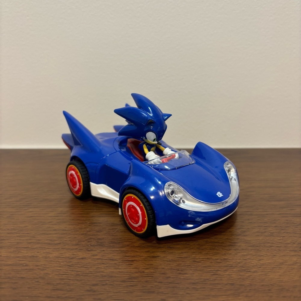 NIKOK 2016 Sonic The Hedgehog All Star Racing Pull Back Car